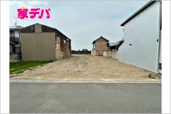 敷地約55坪の整形地！確定測量済ですので建築費用を抑えることができます。