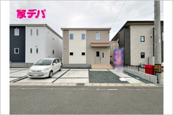 リーブルガーデン田原市浦片土地区画整理地内57期　1号棟