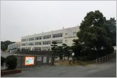 新居中学校（1050m）